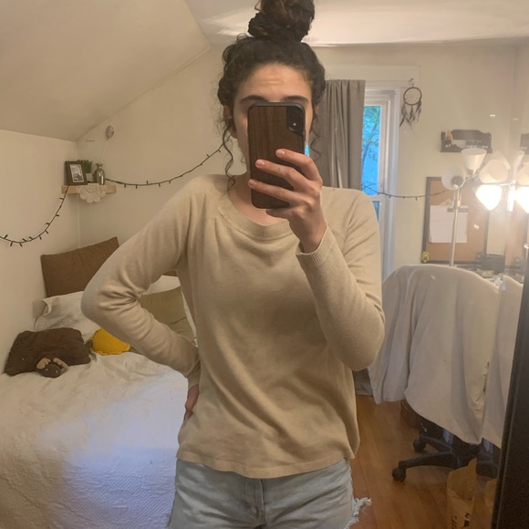 Ann Taylor Loft Cream Sweater - Picture 6 of 6